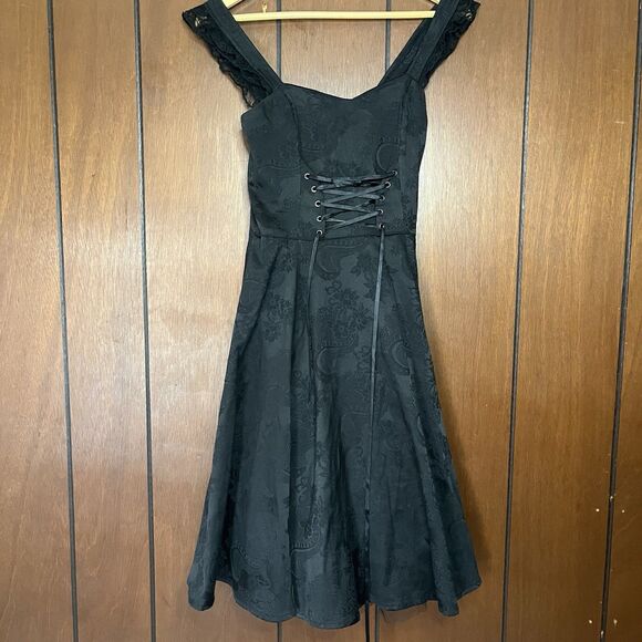 Hearts & Roses Black Poofy Floral (8) Dress Goth Ruffles Laces Open whimsy goth - Picture 1 of 6